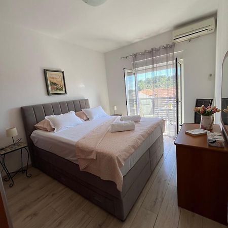 Apartment Bozo Hvar Town Eksteriør billede