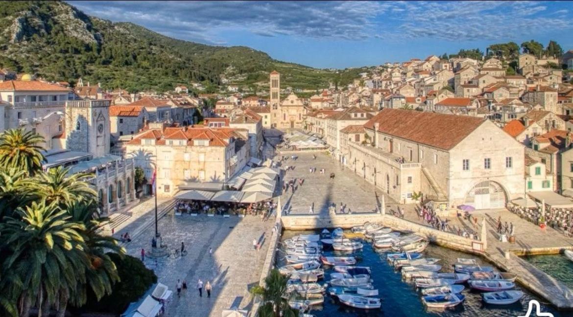 Apartment Bozo Hvar Town Eksteriør billede