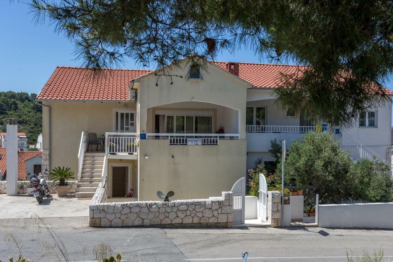 Apartment Bozo Hvar Town Eksteriør billede