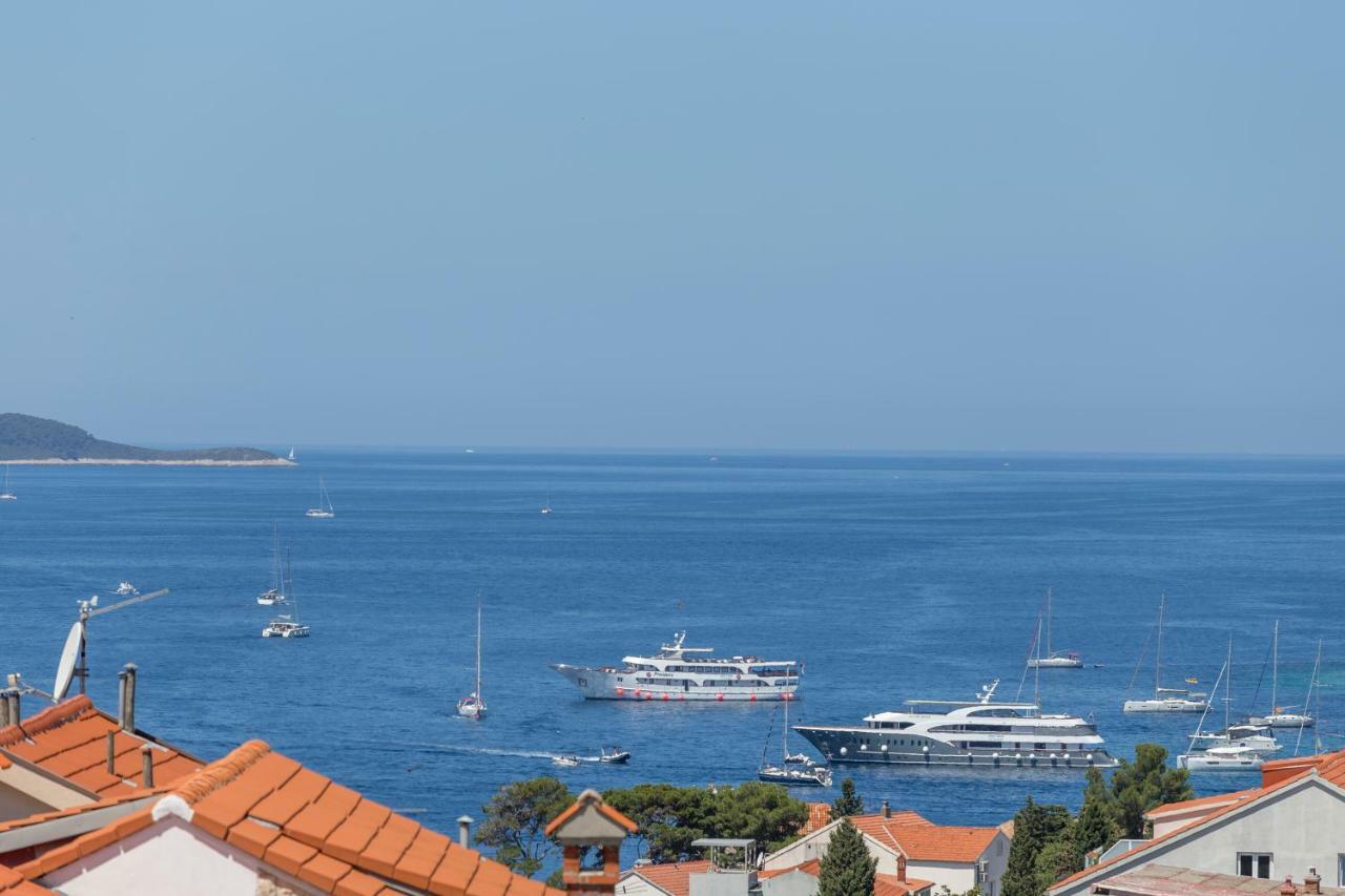 Apartment Bozo Hvar Town Eksteriør billede
