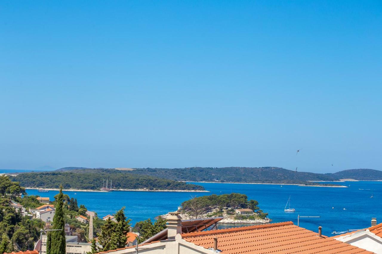 Apartment Bozo Hvar Town Eksteriør billede